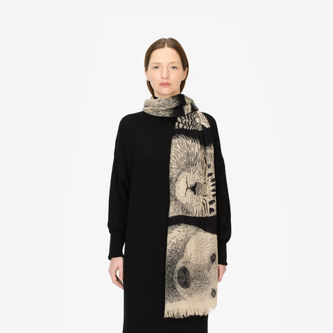 Freres Scarf in Black